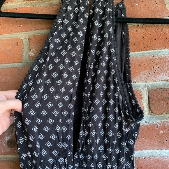 H&M Diamond Romper with Slit-Back - Picture 3 of 6